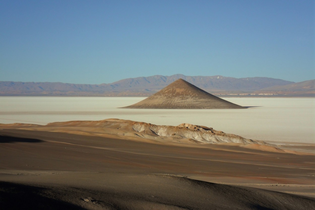 "EL CONO DE ARITA, SALTA.-" de Soledad Lpez