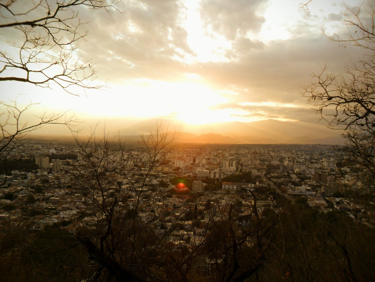 "Ciudad de Salta" de Soledad Lpez