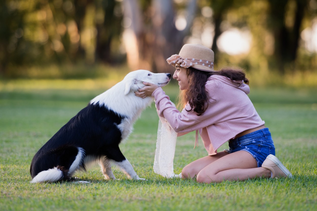 "Lola y su perro" de Carlos Larandaburu