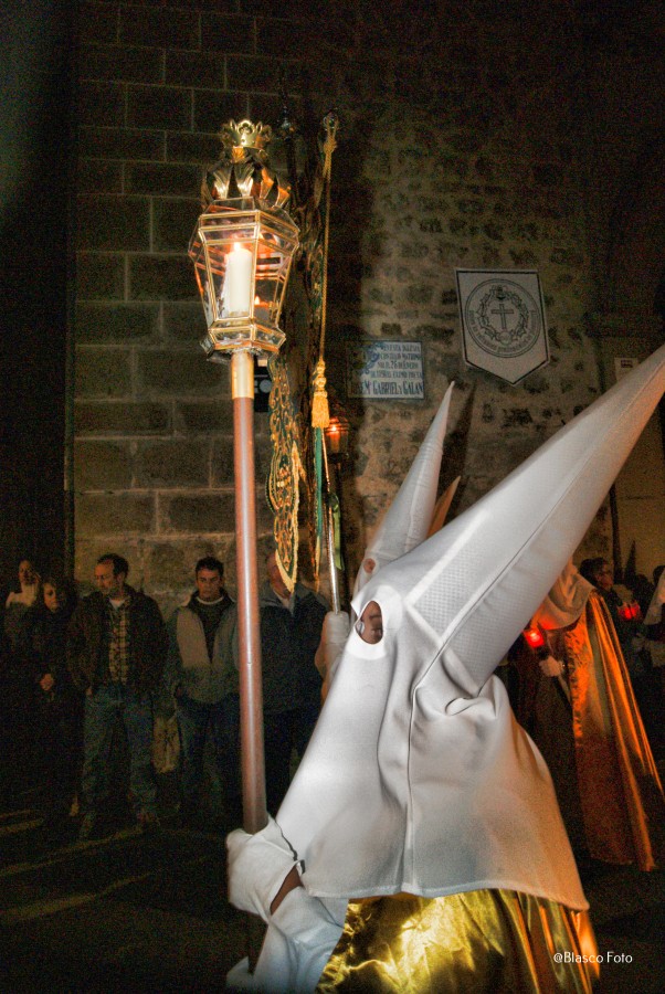 "Viviendo la Semana Santa, Plasencia" de Luis Blasco Martin