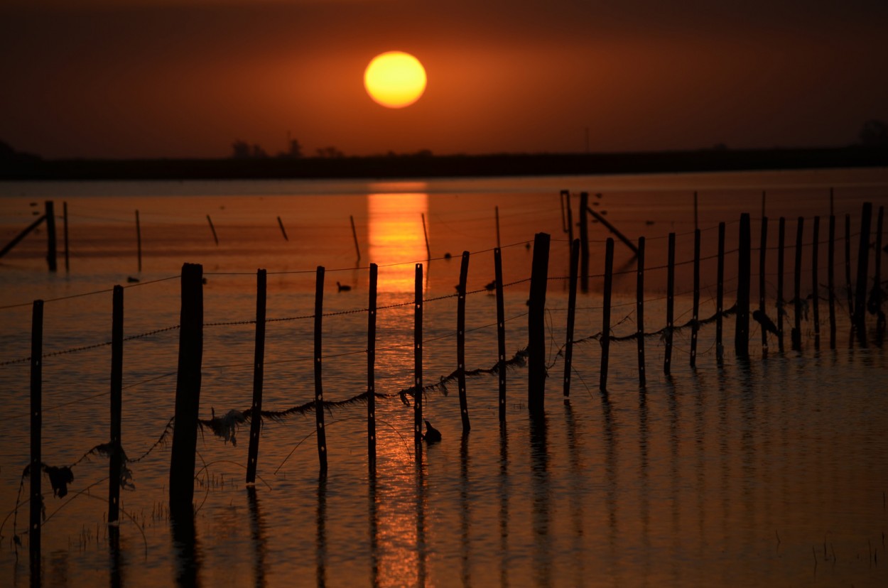 "Atardecer en la Laguna." de Ismael Minoves