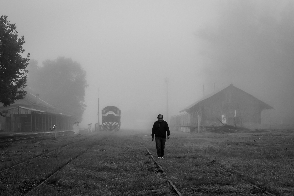 "En las vas de tren" de Marzioni Martn Luis