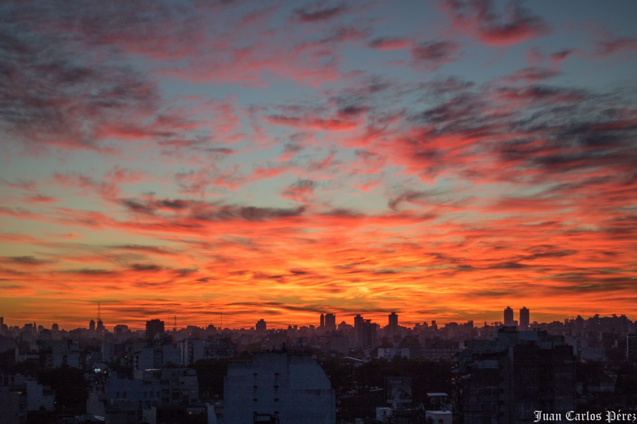 "Amanecer" de Perez Juan