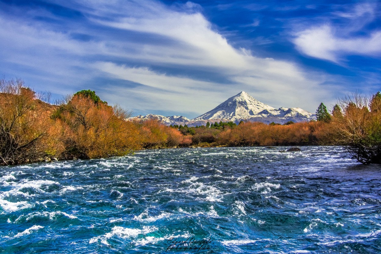 "Ro Chimehun y volcan Lann" de Edgard Enrique Quezada