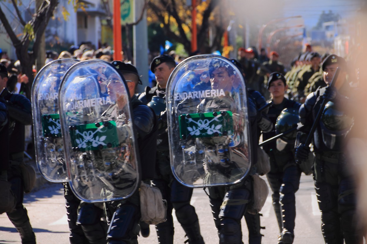 "Escudados..." de Eduardo Rene Cappanari