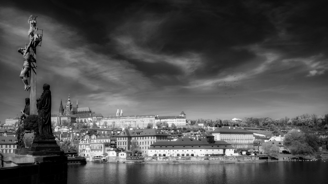 "PRAGA DESDE MI PUENTE" de Carlos Costamagna