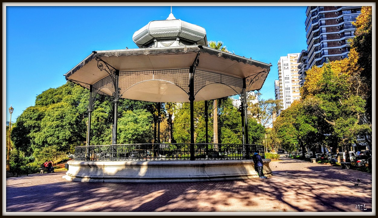 "Glorieta" de Monica Estela Lanza