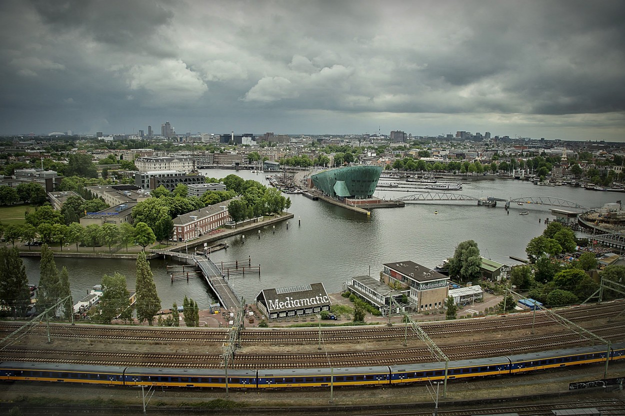 "Amsterdam" de Luis Fernando Somma (fernando)