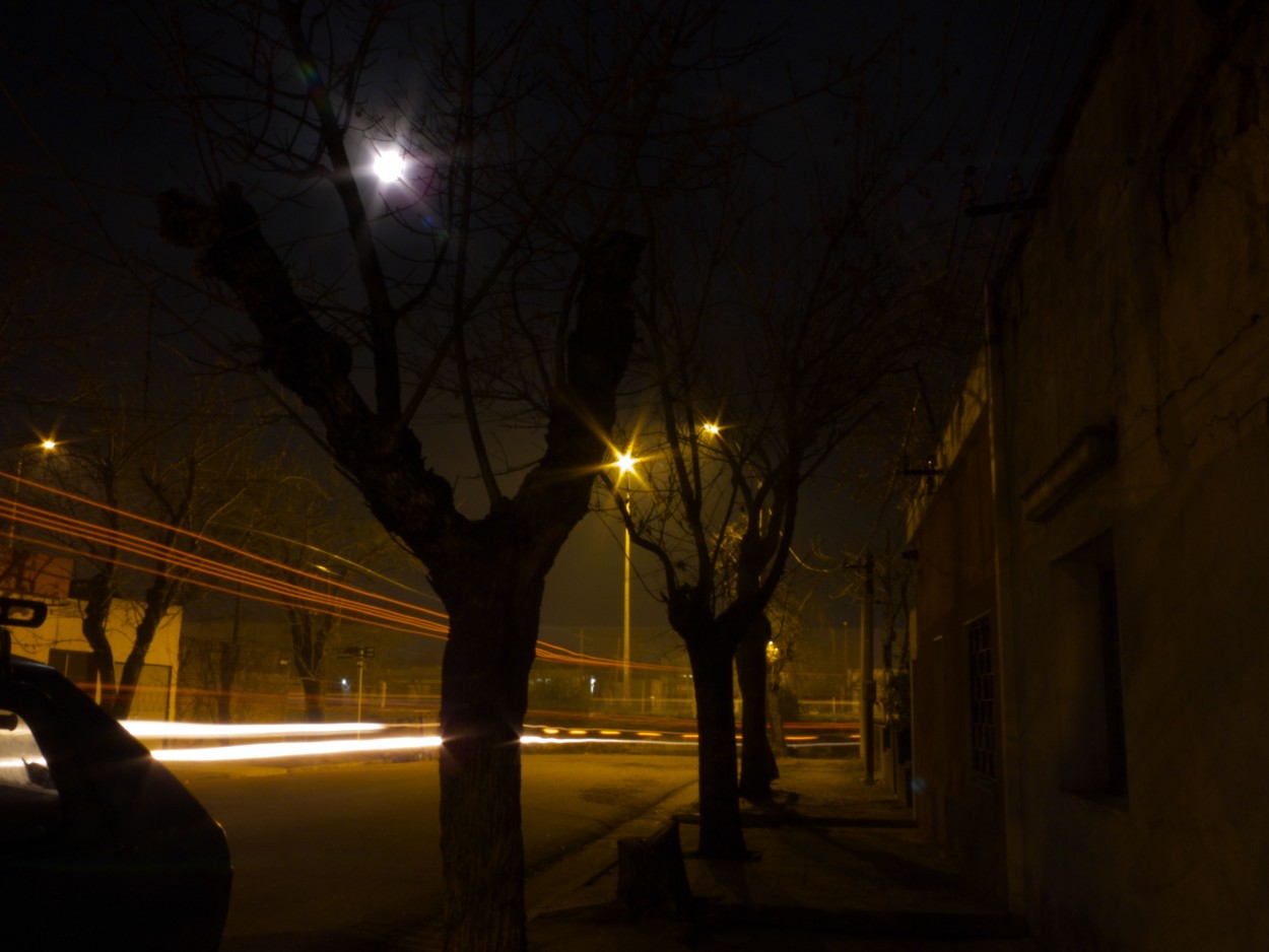 "Hilos rojos en la noche" de Juan Fco. Fernndez