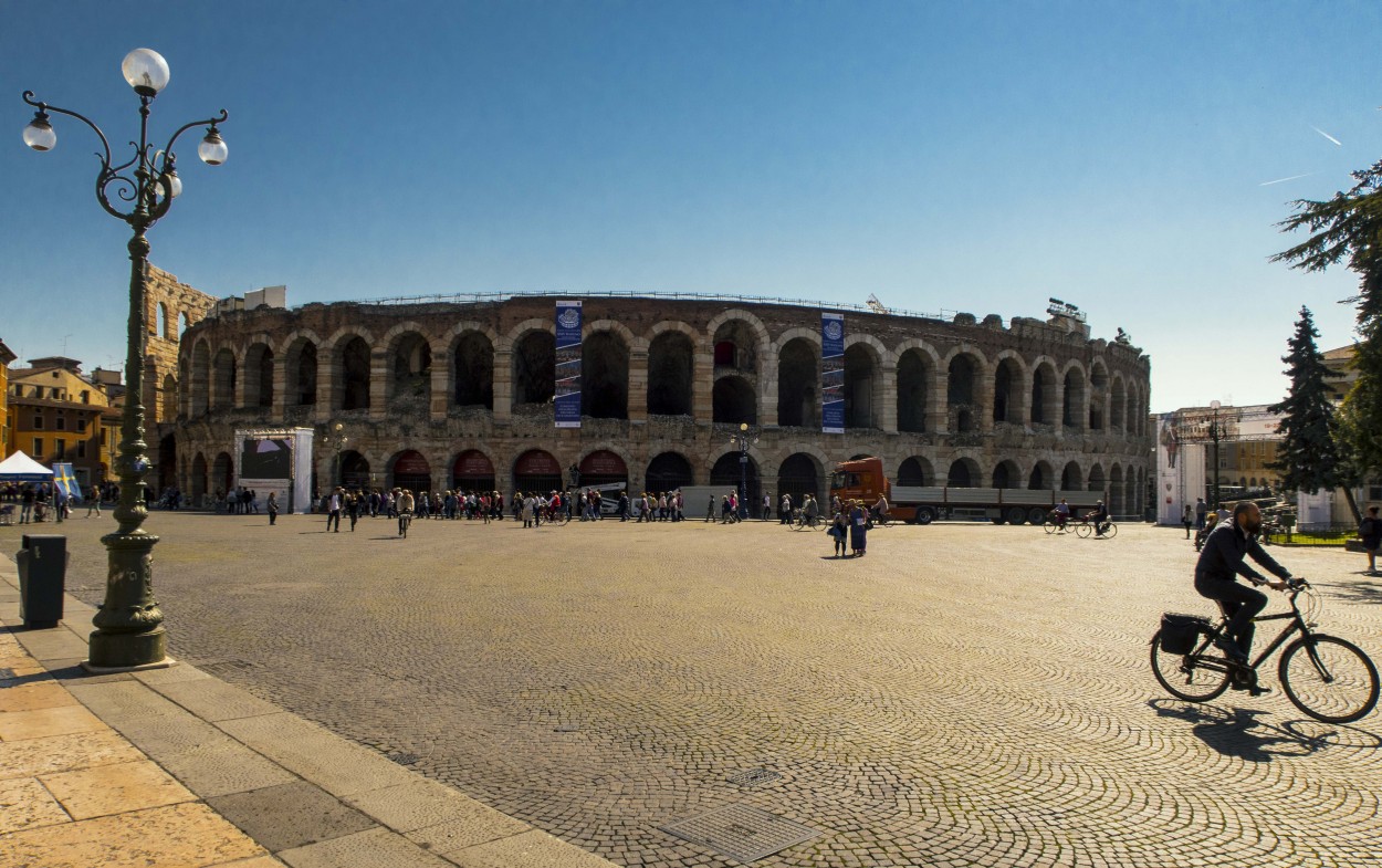 "Verona" de Grace Lazzaro