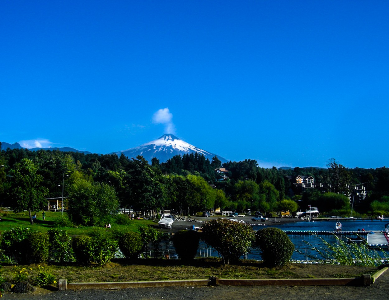 "` EL VOLCAN `" de Graciela Larrama