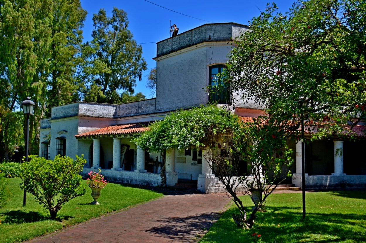 "Museo Pampeano" de Carlos D. Cristina Miguel