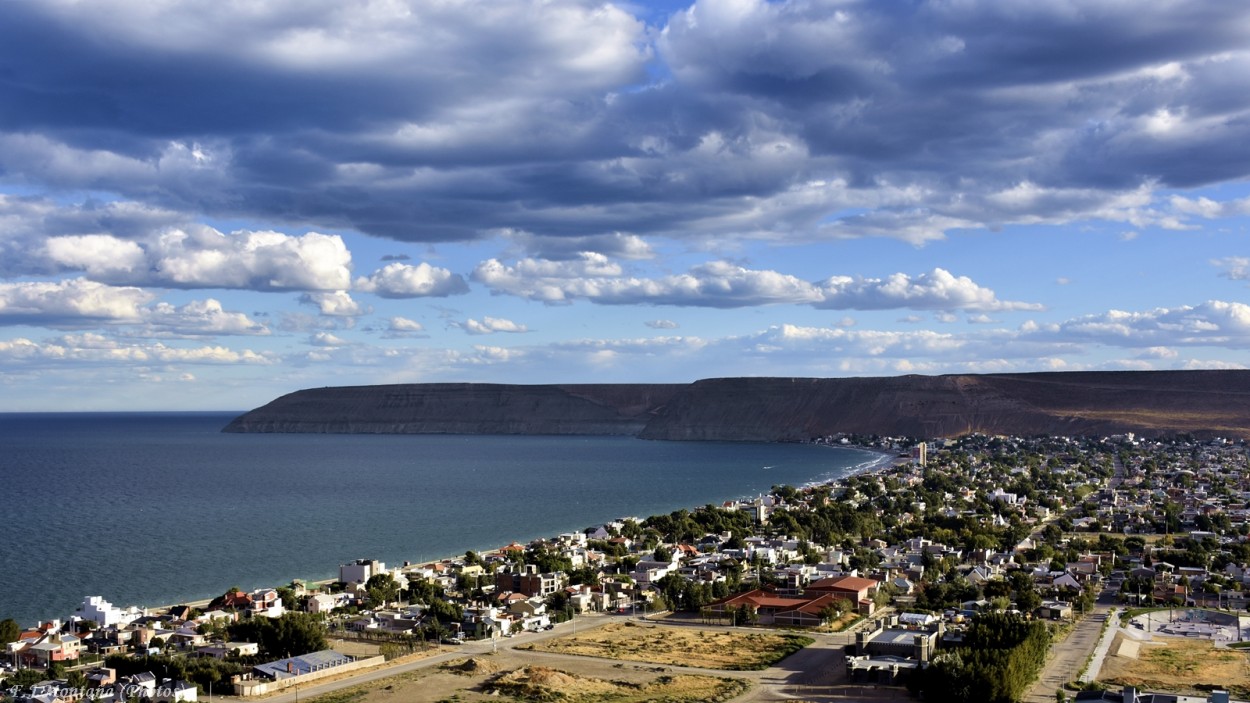 "Villa Balnearia Rada Tilly" de Francisco Jos Montaa