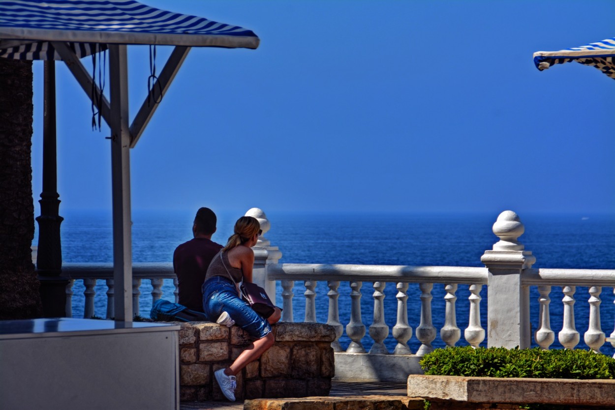 "**Sentados frente al Mar **" de Antonio Snchez Gamas (cuky A. S. G. )