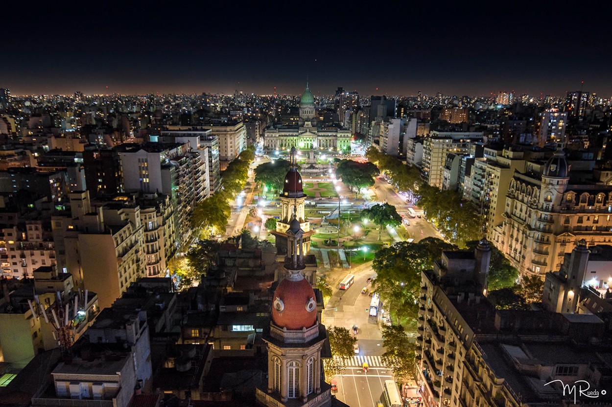 "Plaza del Congreso" de Meire Rueda