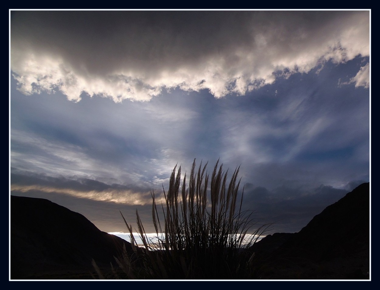 "son tantos nuestros atardeceres...." de Marcos Pedro Escudero