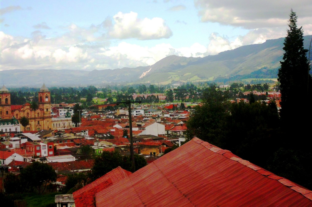 "Zipaquira, su Catedral de Sal" de Lzaro David Najarro Pujol