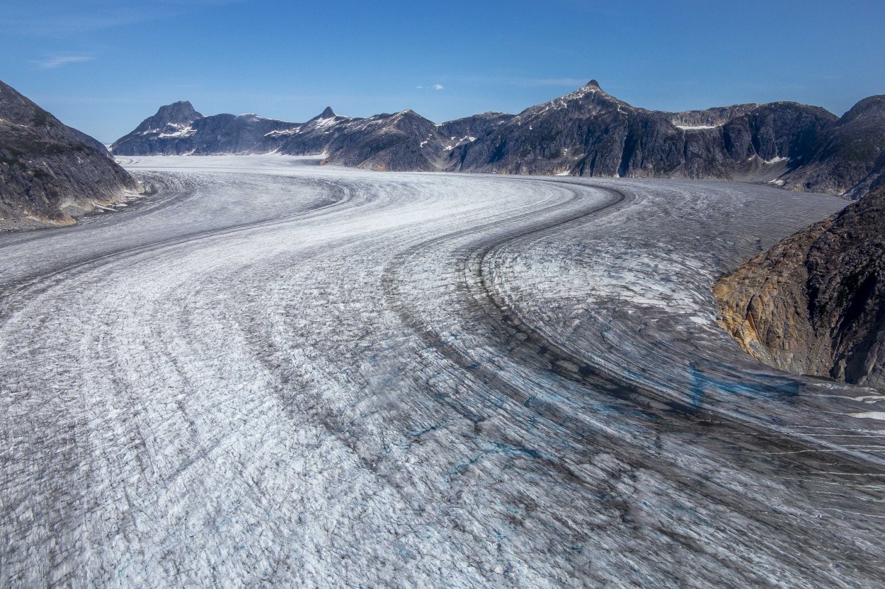 "Autopista de hielo" de Ricardo Wychlo