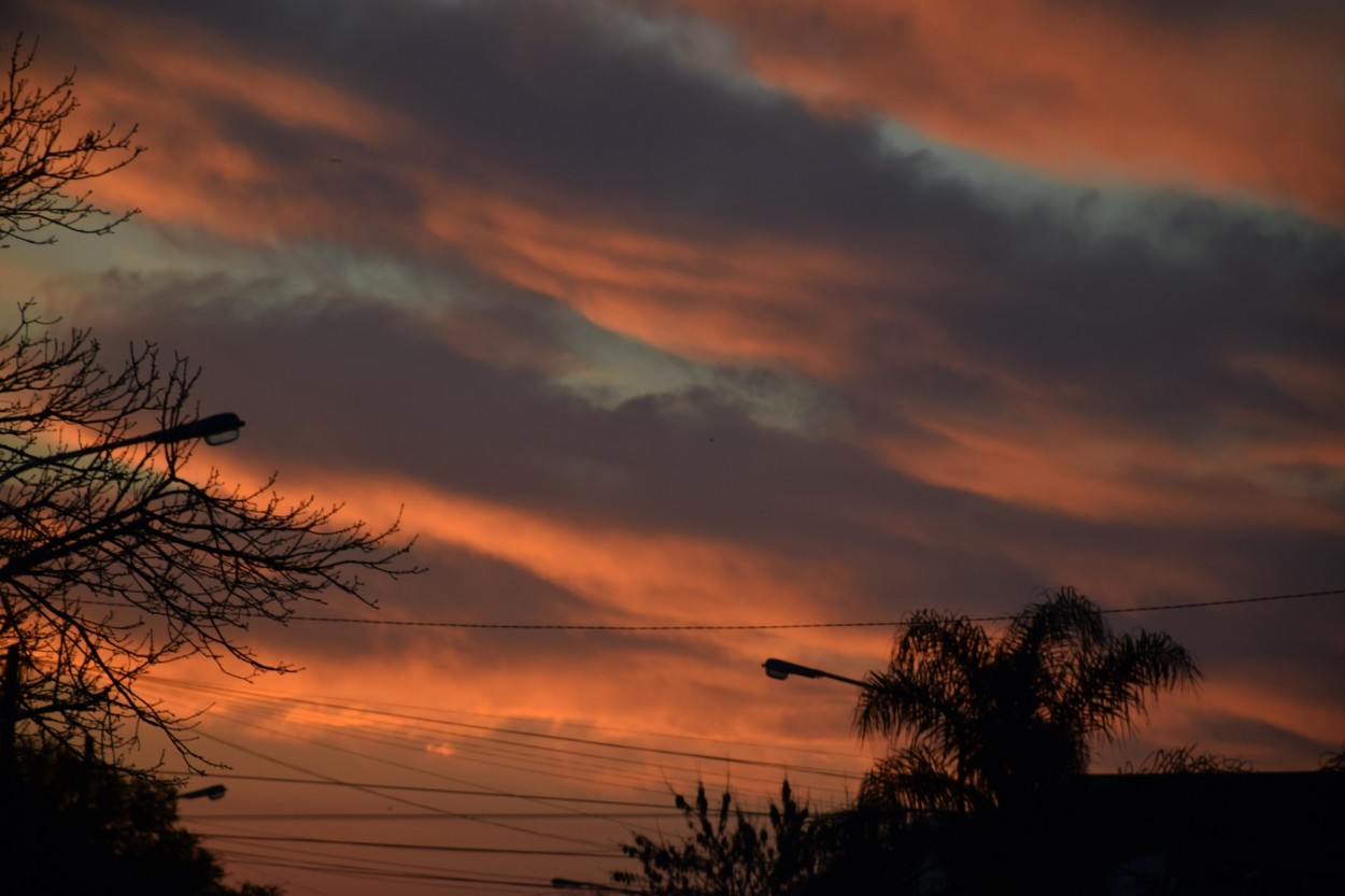 "atardecer" de Gladys Mirta Lpori