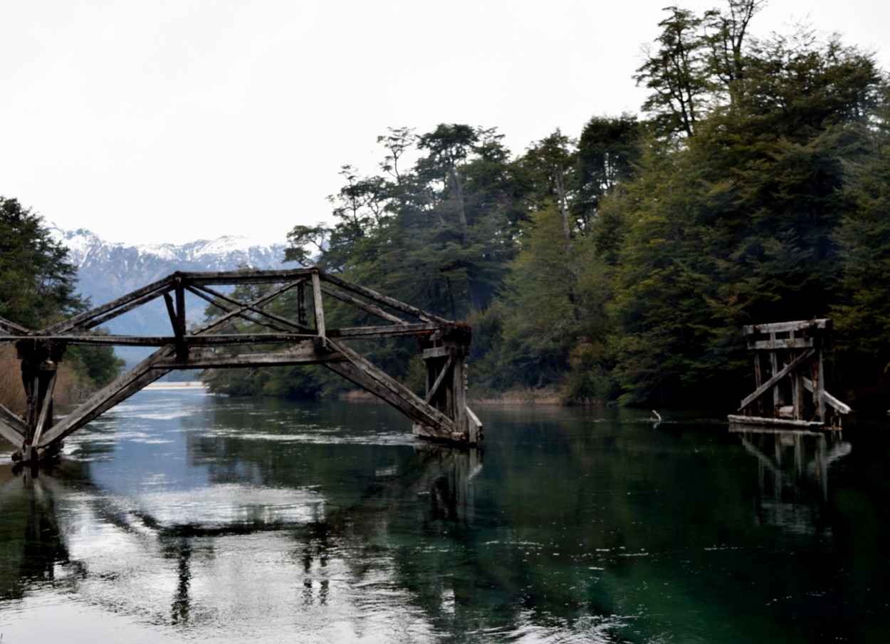 "El puente" de Carlos Alborc