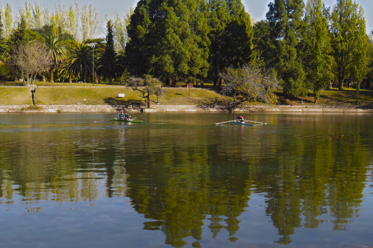 "`Un da en el lago`" de Iris Elizabeth Scotto