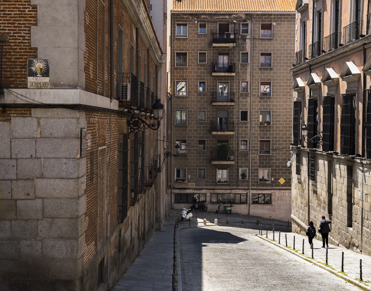 "Dos en la barranca" de Carlos Francisco Montalbetti