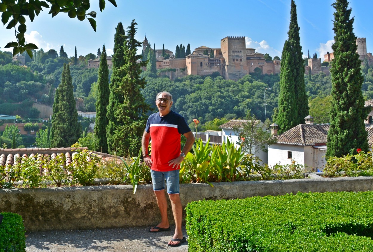 "**Vuestro amigo Antonio `Cuky` en La Alhambra**" de Antonio Snchez Gamas (cuky A. S. G. )