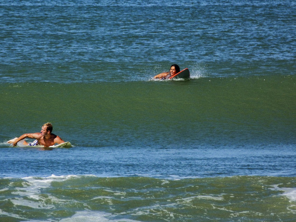 "Esperando la ola" de Ruperto Silverio Martinez