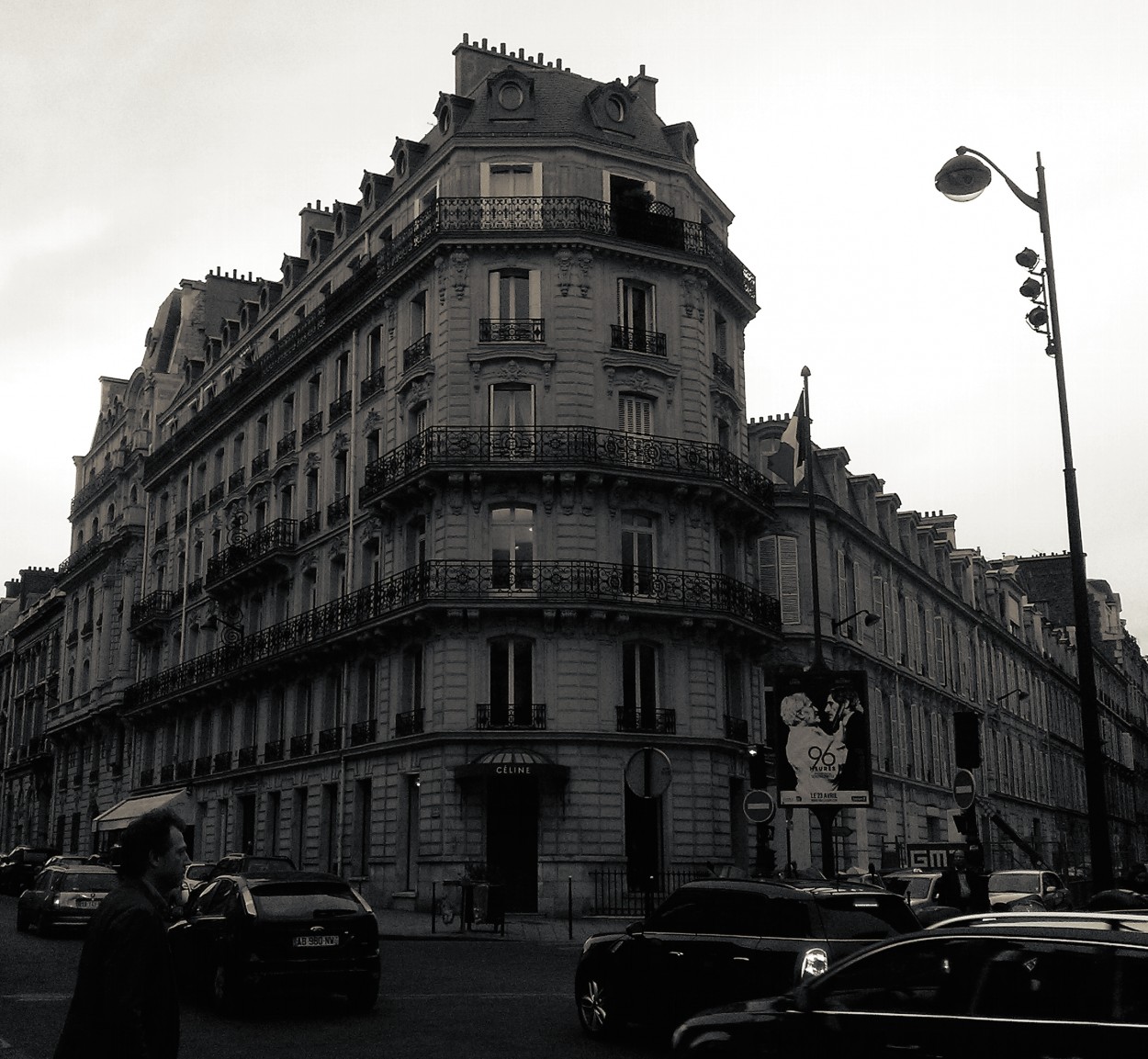 "PERFIL DE CIUDAD - PARIS 2014" de Leonardo Martin Pagano