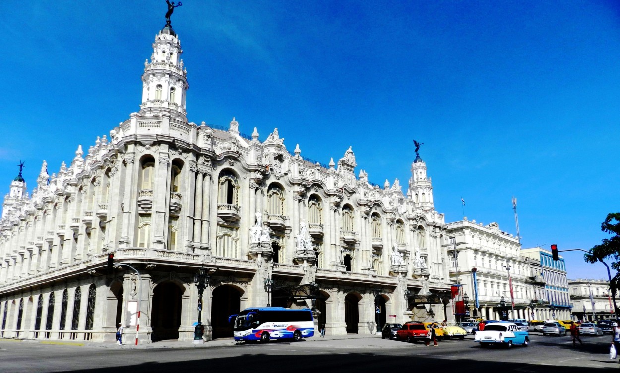 "Gran Teatro de la Habana Alicia Alonso" de Lzaro David Najarro Pujol