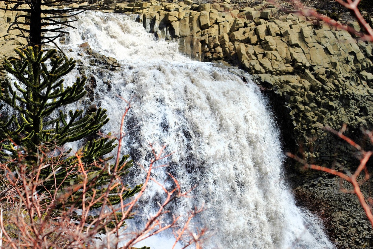 "Cascada de la Virgen" de Marta Dominici