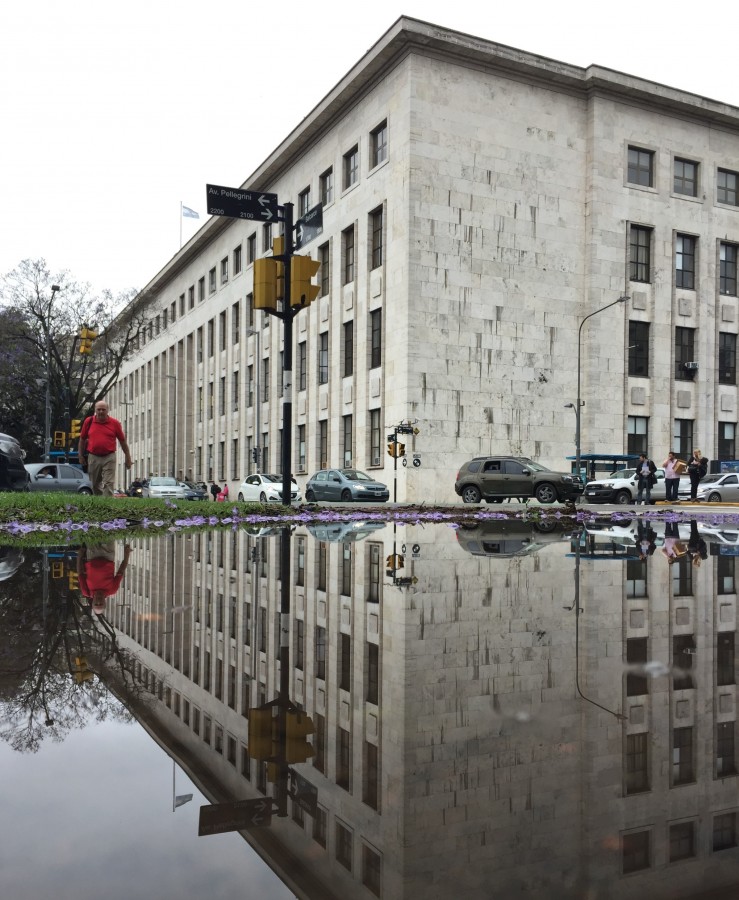 "Tribunales de Venecia" de Ignacio Javier Serralunga