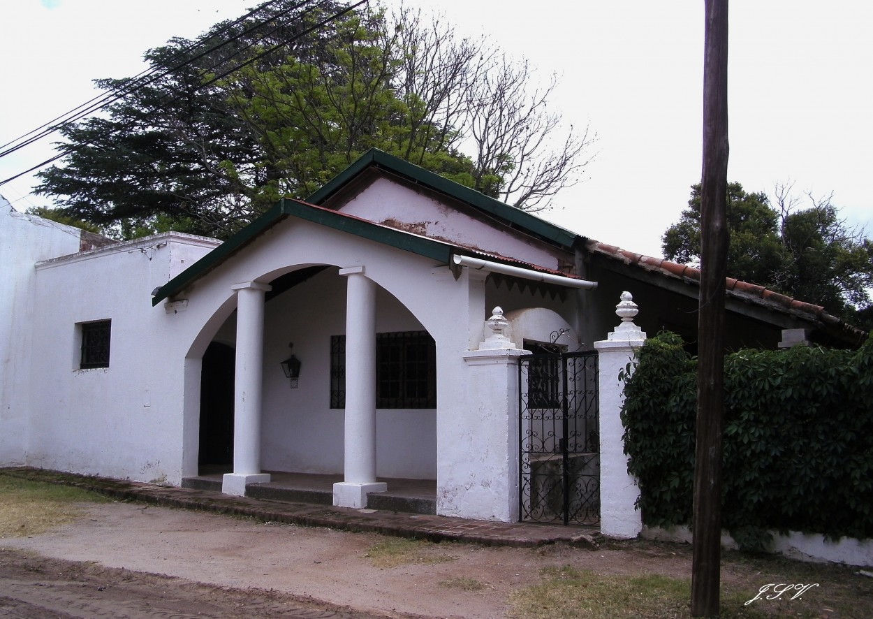 "Paredes de Poesa" de Jorge Vargas