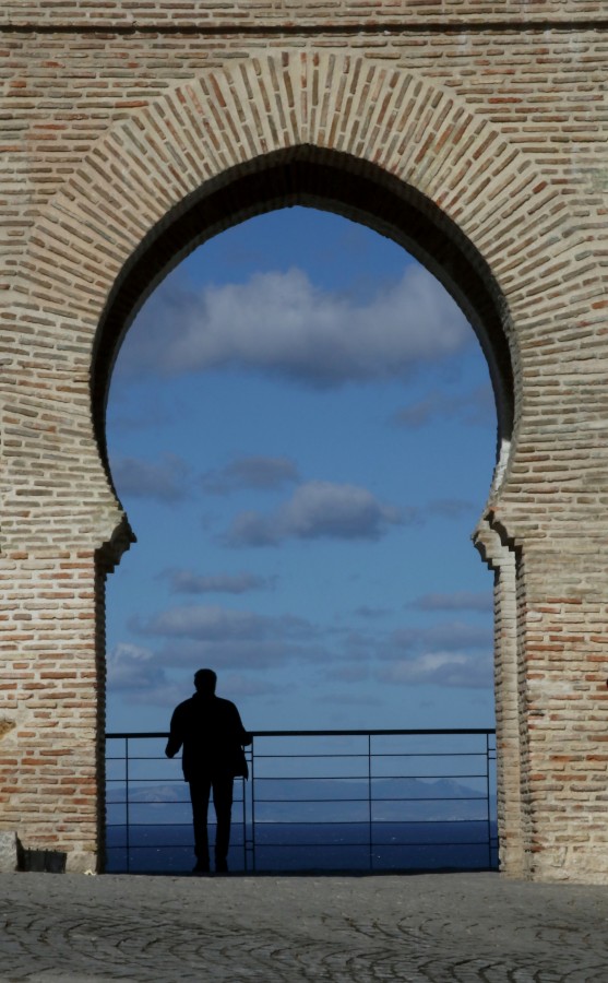 "La puerta del mar." de Francisco Luis Azpiroz Costa