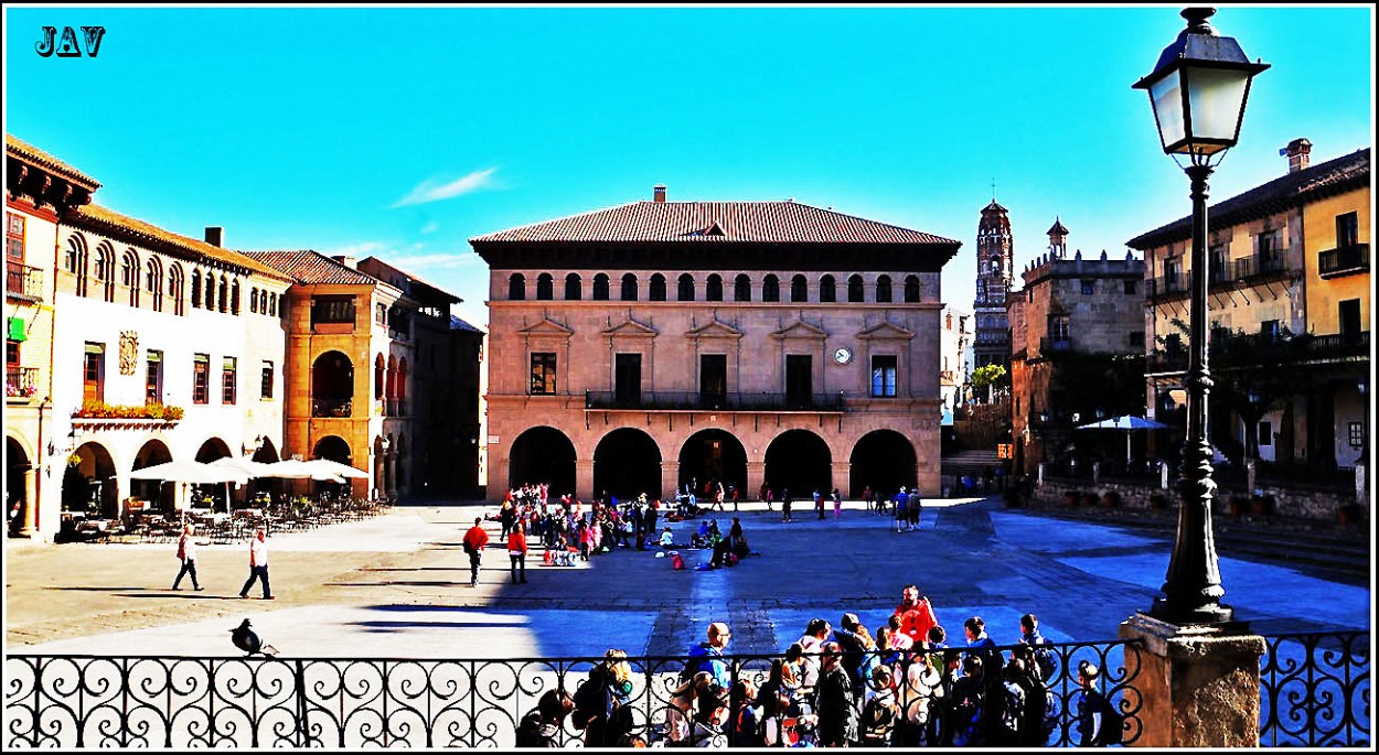 "El Poble Espanyol. 1" de Joan A. Valentin Ruiz