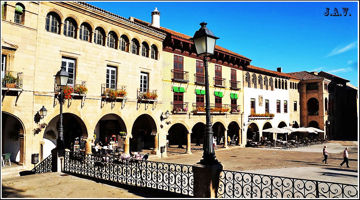 "El Poble Espanyol. 2" de Joan A. Valentin Ruiz