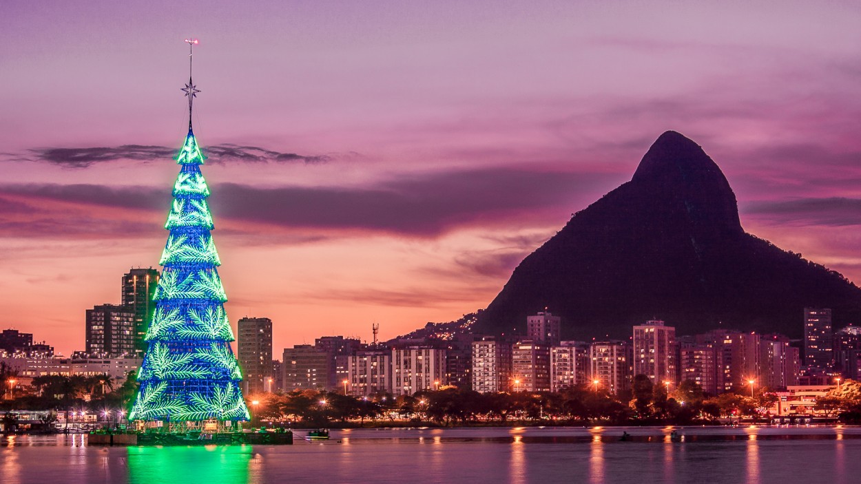 "rbol de Navidad de Rio de Janeiro" de Fernando Muoz