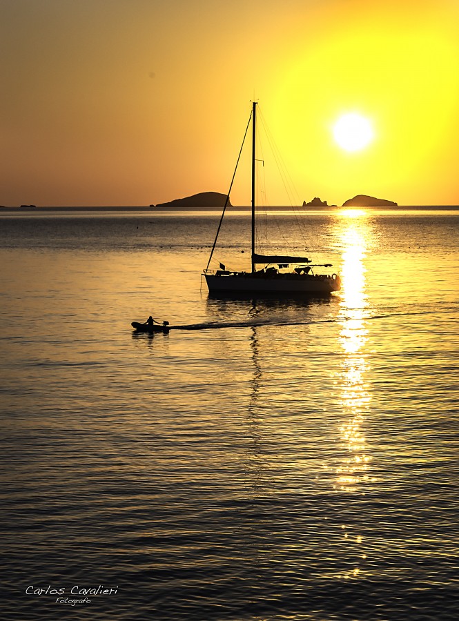 "Amanecer en el Mediterraneo" de Carlos Cavalieri