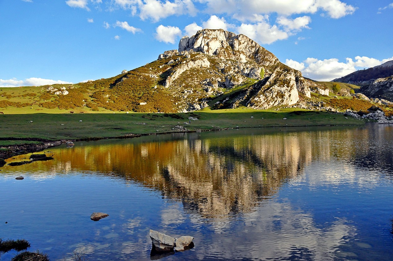 "Lagos de Covadonga" de Ana Marin de Los Santos