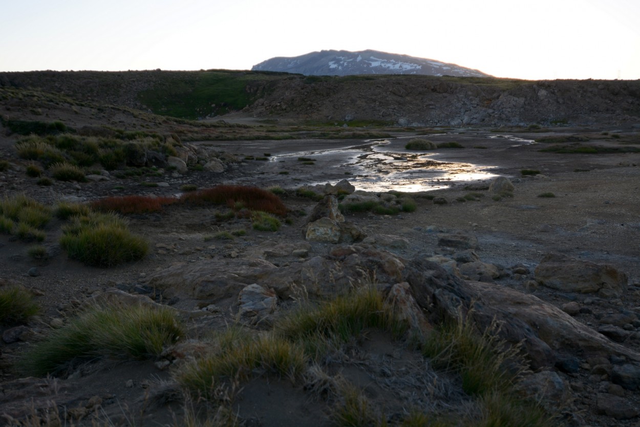 "Pequeo arroyo cordillerano." de Carlos E. Wydler