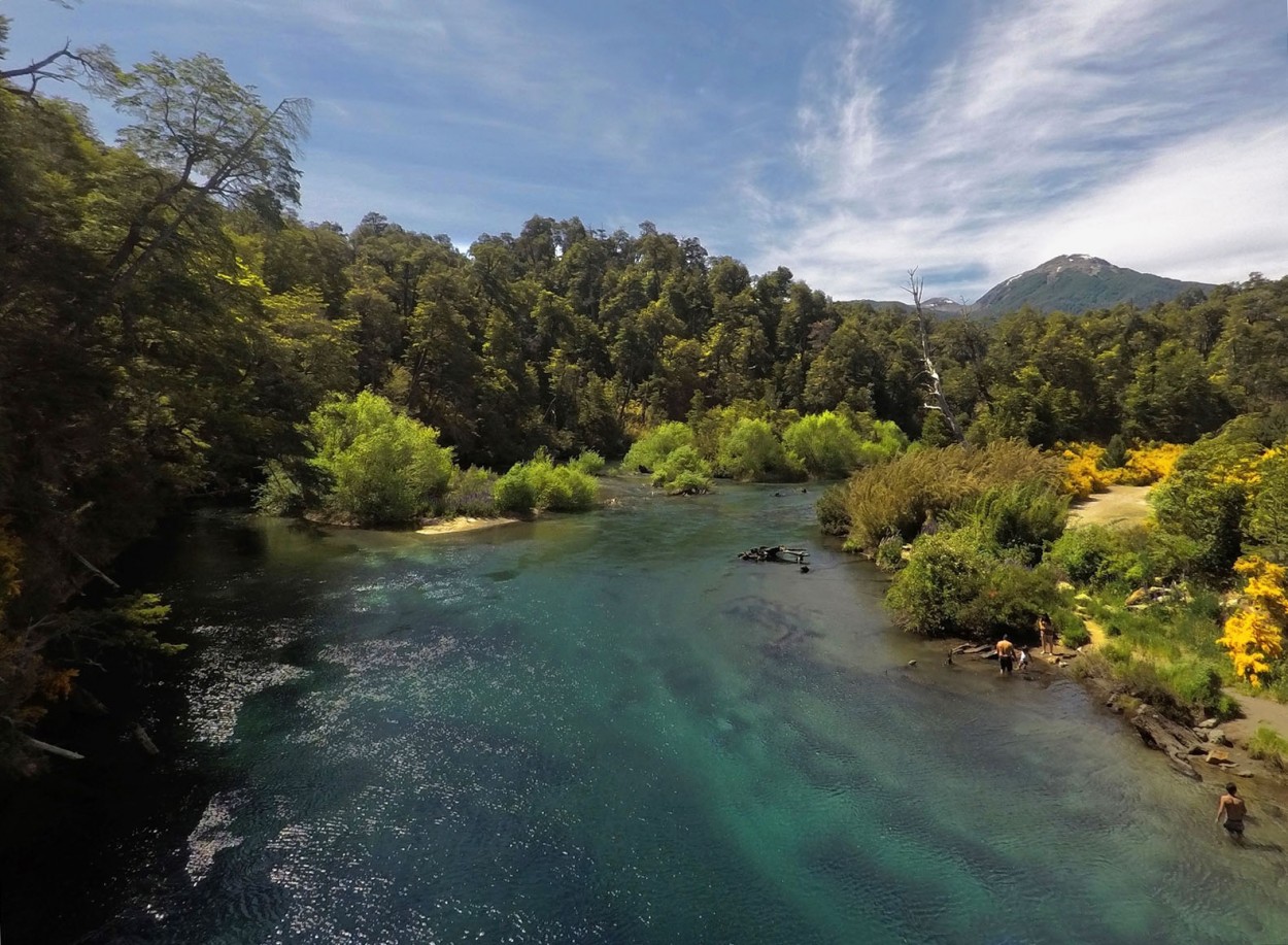 "Una Tarde en el Rio" de Marta Dominici