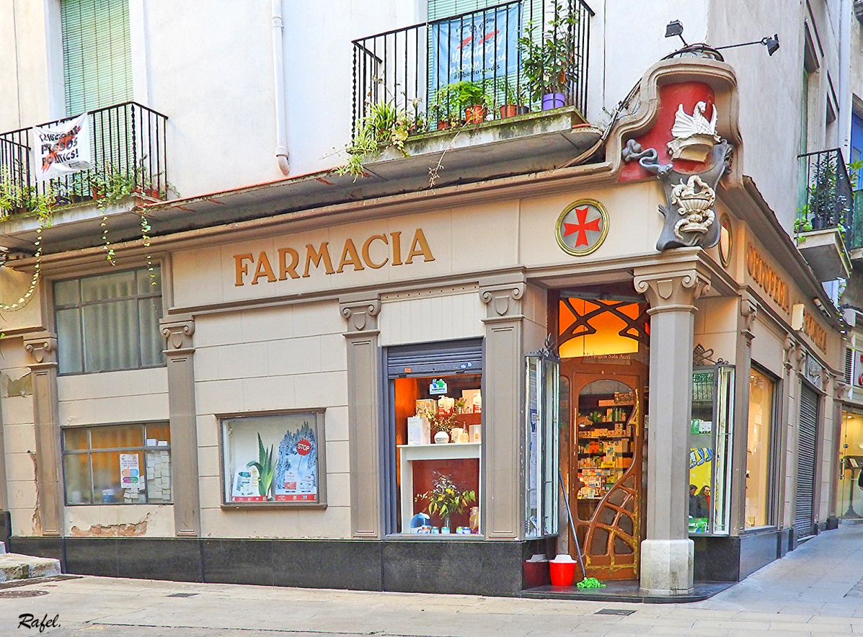 "Farmacia.modernista." de Rafael Serrano Arguedas