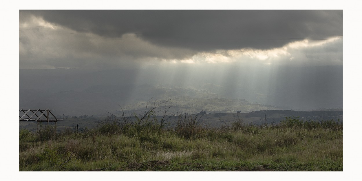 "Montaas de lluvia" de Rafa Lanuza