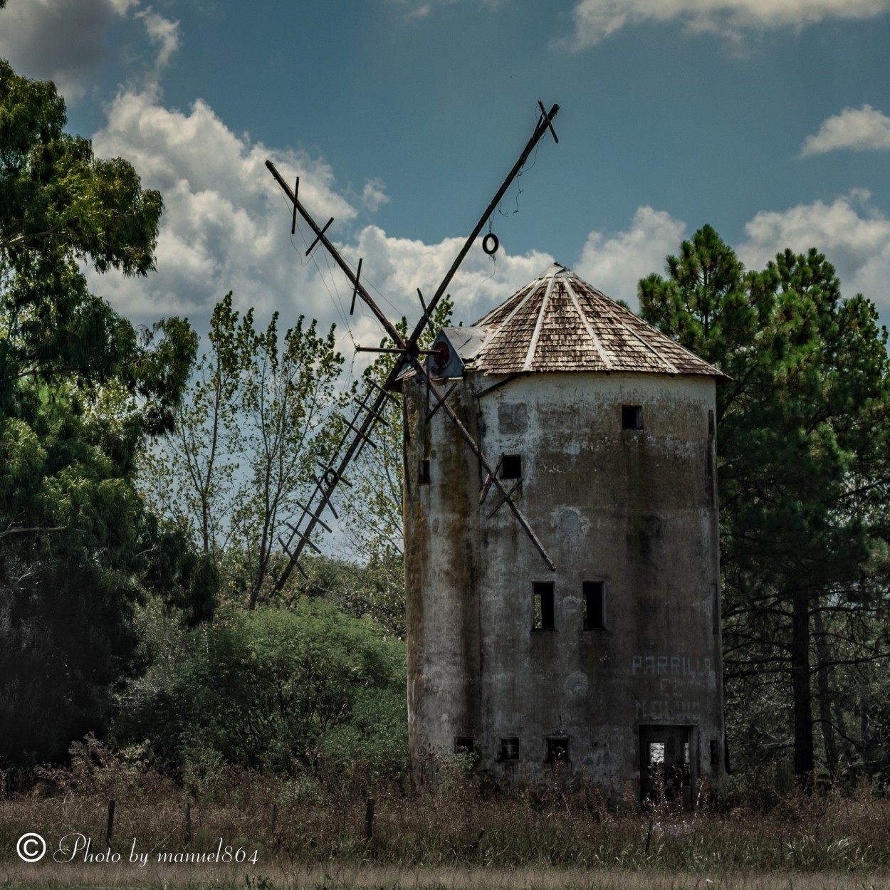 "Molino de viento" de Manuel Enrique Chavez Manzano