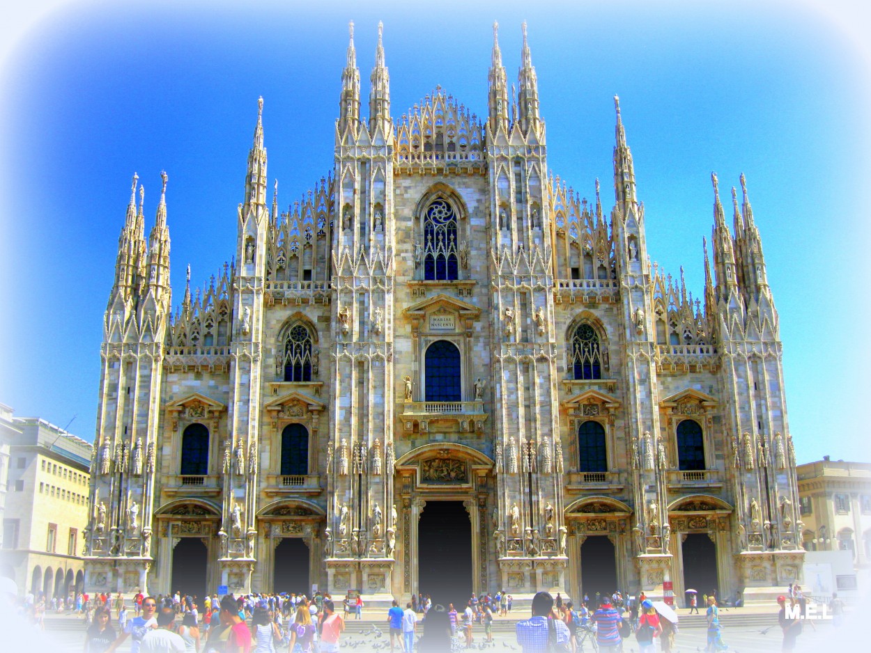 "El Duomo." de Mabel Ester Lattanzi