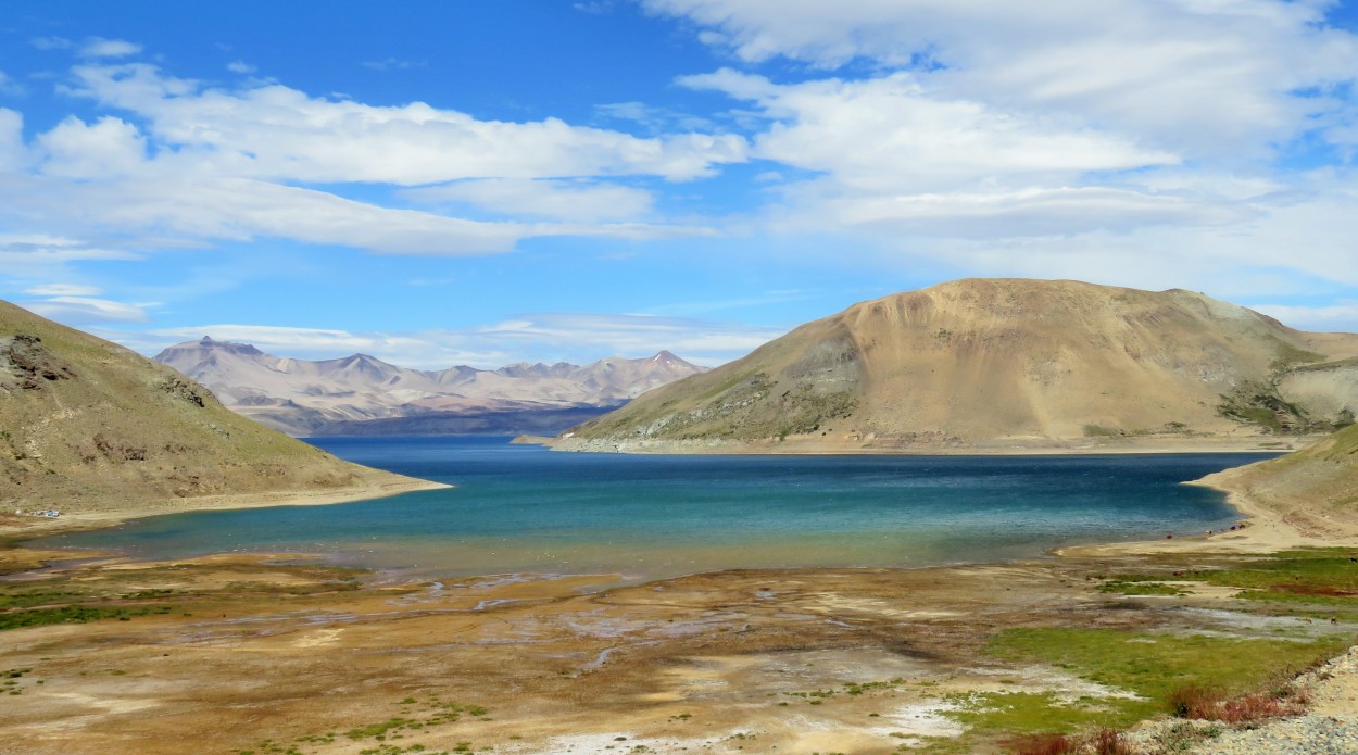 "Paso Pehuenche. Laguna del Maule" de Paula Berod