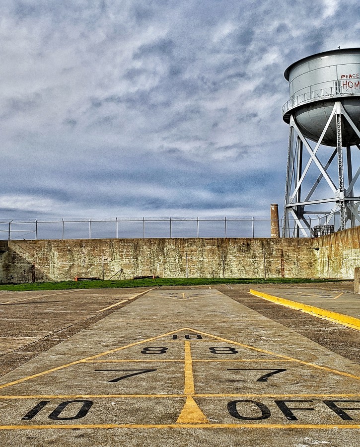 "ALCATRAZ" de Juanito Velasco