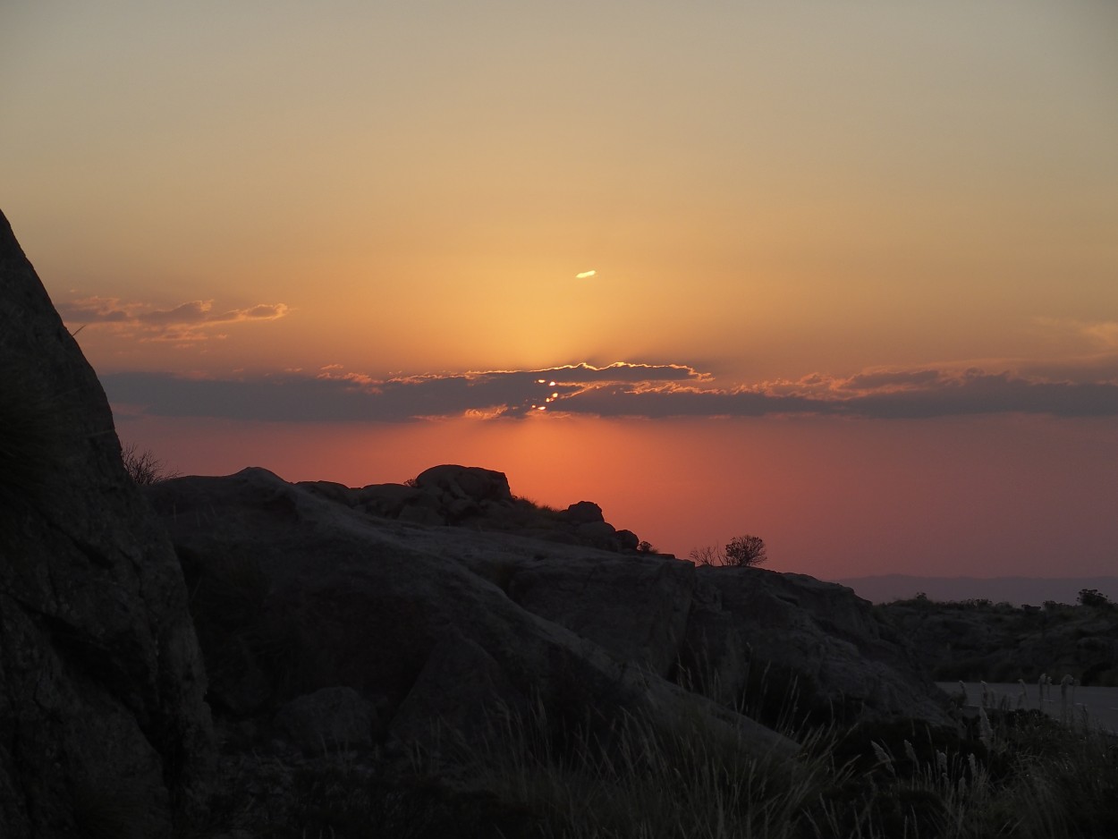 "Atardecer en Altas Cumbres" de Pablo Demaria