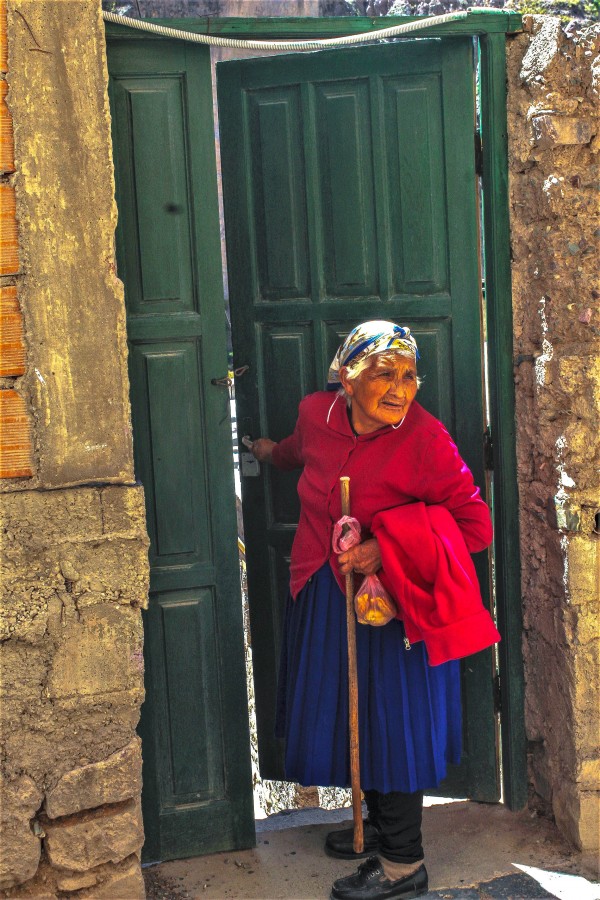 "` La abuela de rojo `" de Stella Maris Rodriguez