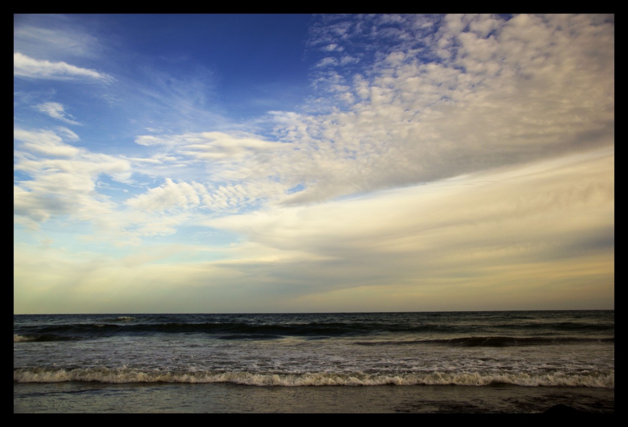 "CIELOOO Y MAR!!!" de Maria Eugenia Cailly (euge)